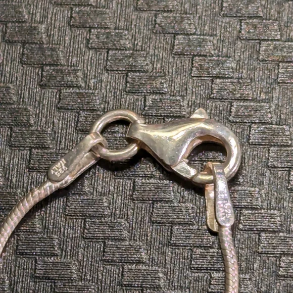 Chainmail Style Necklace - Picture 4 of 8